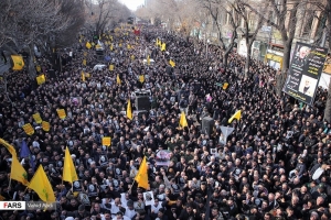 Comienzan los multitudinarios funerales en Irán de Soleimaní al grito de “Muerte a EEUU e Israel”