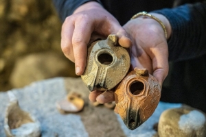 Nuevos descubrimientos arqueológicos en los Túneles del Muro de los Lamentos